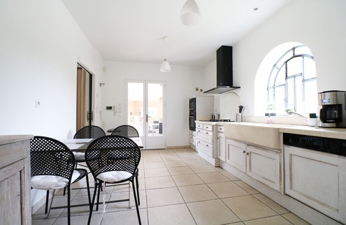 L'Isle-sur-la-Sorgue Villa | Hermosa villa de vacaciones con piscina en Saint-Antoine