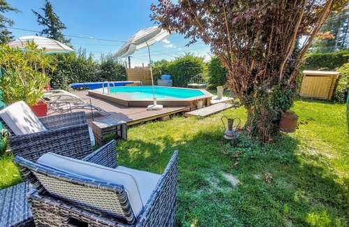 Pouilly-sous-Charlieu Casa | Hermosa caravana