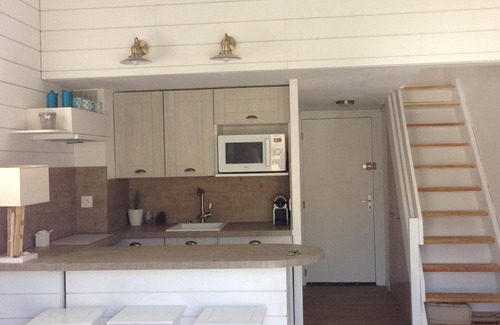 Saint-Palais-sur-Mer Apartamento | Hermoso apartamento de acceso directo a la playa