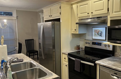 Jackson Casa | BEAUTIFUL FULLY FURNISHED WELL APPOINTED HOME IN NORTH JACKSON