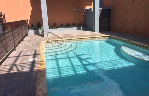 Gordon Town Apartamento | Hermoso apartamento amueblado con todas las comodidades modernas.