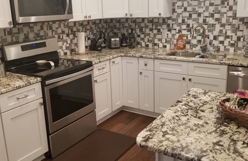 Crescent Lake Apartamento | Nuevo apartamento en el garaje Downtown St Pete - Área del lago Cresent