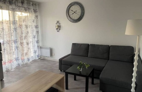 Croix-d'Argent Apartamento | Beautiful garden apartment with swimming pool