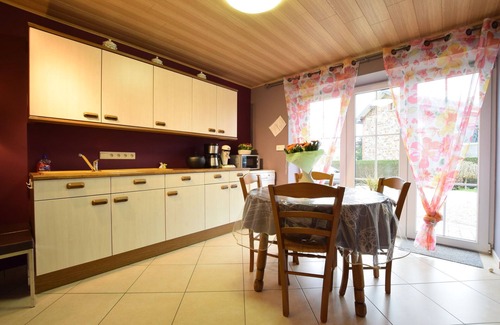 Tillet Apartamento | Casa de campo independiente en Sainte-Ode con un gran jardín