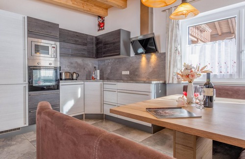 Grundau Apartamento | Beautiful group accommodation near the ski lift