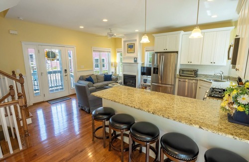 Michigan City Casa | Beautiful Guest House in Beachwalk Resort Perfect for Small Families