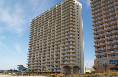 Miramar Beach Condominio | Hermoso condominio frente al golfo; WIFI gratuito y servicio de playa; Grandes descuentos!