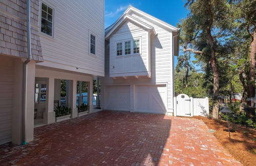 Hammocks of Seagrove Casa | Beautiful high end CARRIAGE HOUSE in Old Seagrove