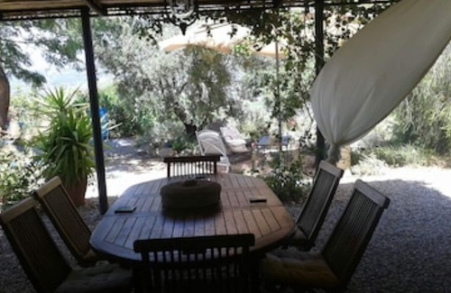 Jerzu Apartamento | Beautiful hillside holiday rental with sea views and pool