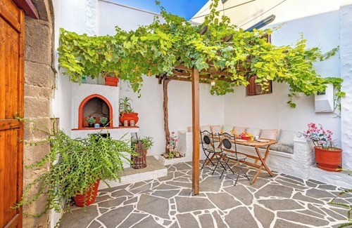 Koskinou Casa | Beautiful Historic 3-bedroom house in Koskinou