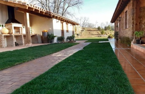 Candeleda Casa | Casa con piscina rodeada de naturaleza