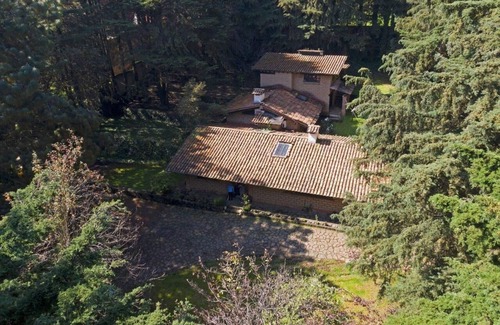 Alvaro Obregon Casa | Hermosa casa en medio del gran jardín. 3 dormitorios 2 baños en el bosque