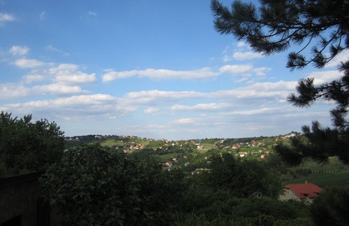 Petrovaradin Apartamento | Beautiful Holiday House Wifi, cabTV, centr.heating - 5 min from NS