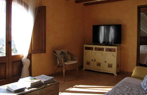 Viver i Serrateix Cabaña | Hermosa casa de vacaciones con impresionantes vistas. Piscina privada y barbacoa