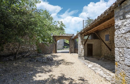 Labeaume Casa | Bonita casa de vacaciones con piscina privada