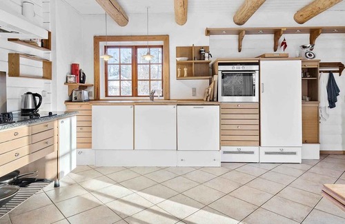 Strøby Ladeplads Casa | Beautiful holiday home in the forest and near the water
