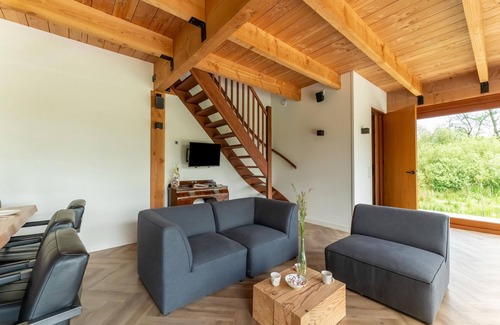 Goengahuizen Casa | Hermosa casa de vacaciones en una isla privada