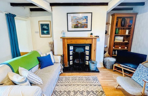 Berwick-upon-Tweed Cabaña | Beautiful Holy Island of Lindisfarne: Dog Friendly Peaceful Retreat.