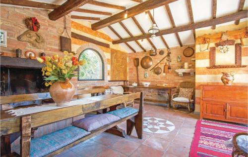 Castiglione del Lago Casa | Beautiful Home In Castiglione Del Lago