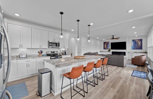 Ocean Sands Casa | BEAUTIFUL HOME! 2-Min Walk to the Beach, Heated Saltwater Pool, Private