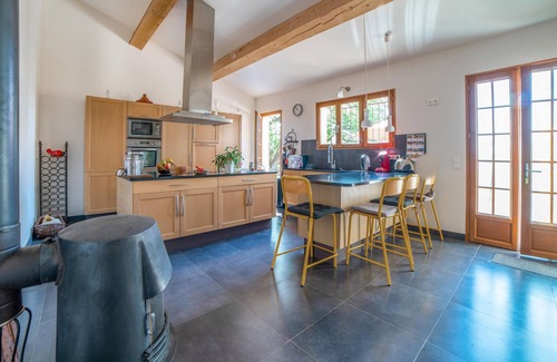 Besse-sur-Issole Casa | Hermosa casa en Besse-Sur-Issole