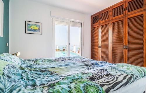 Almunecar Casa | Beautiful Home In Almuñecar With Wifi