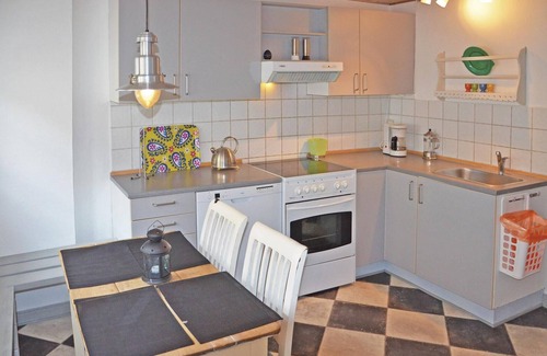 Assens Casa | Hermosa casa en Assens con cocina.