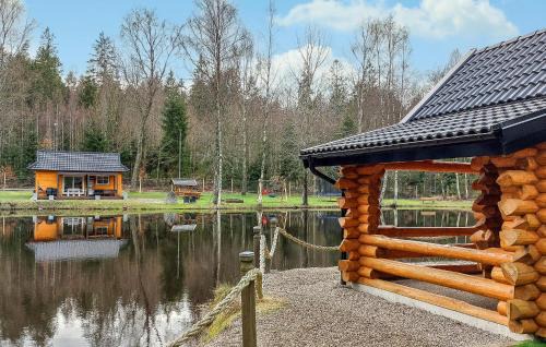 Bjarnum Casa | Beautiful Home In Bjärnum With Wifi