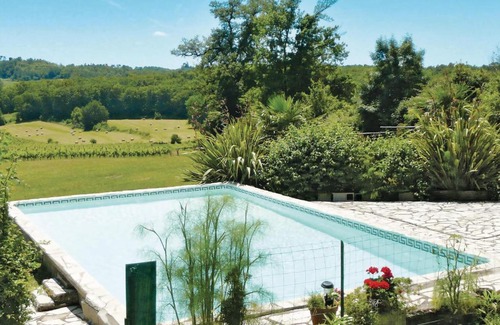 Capian Casa | Beautiful home in Capian with WiFi, Private swimming pool and Outdoor swimming pool