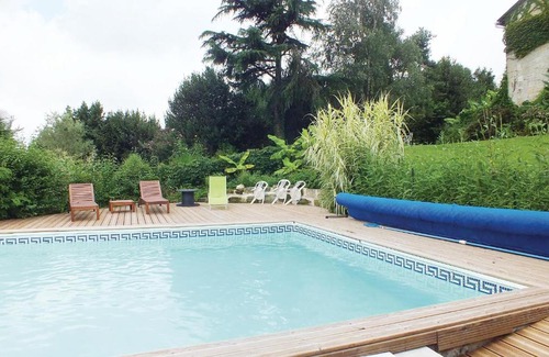 Capian Casa | Beautiful home in Capian with WiFi, Private swimming pool and Outdoor swimming pool