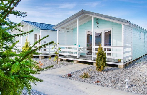 Darlowo Casa | Hermosa casa en Darlowo con cocina.