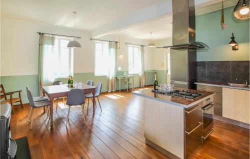 Die Casa | Beautiful Home In Die