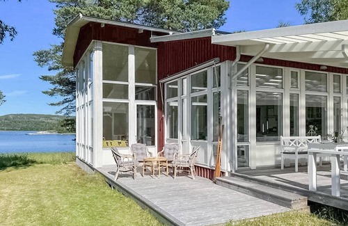 Domsjo Casa | Preciosa casa en Domsjö con sauna