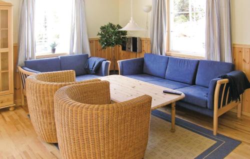 Fjallbacka Casa | Beautiful Home In Fjällbacka With Sauna
