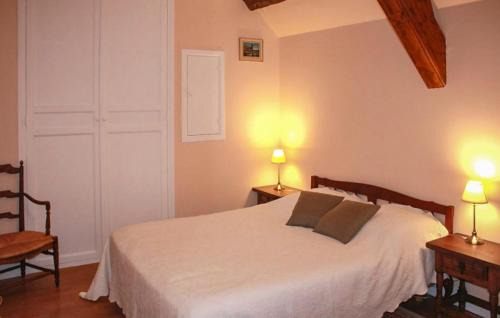 Gonneville-le-Theil Casa | Beautiful Home In Gonneville-Le-Theil