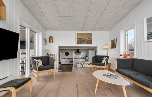 Hejsager Strand Casa | Beautiful Home In Haderslev With Sauna