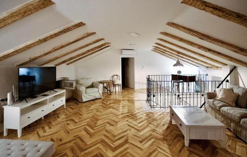 Novi Vinodolski Casa | Beautiful Home In Novi Vinodolski