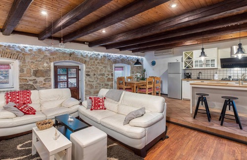 Praputnjak Casa | Preciosa casa en Krasica con WiFi