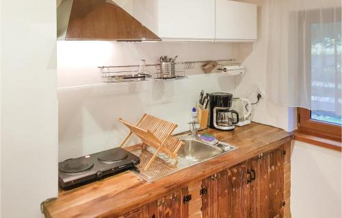 Debnica Kaszubska Casa | Beautiful Home In Krzynia With Wifi