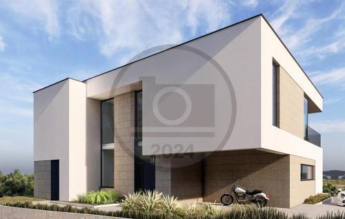 Milohnici Casa | Beautiful Home In Linardici With Wifi
