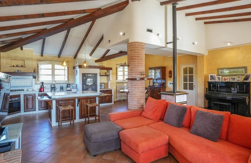 Oratino Casa | Hermosa casa en Oratino con sauna