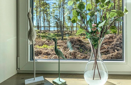 Saffle Casa | Hermosa casa en Säffle con cocina.