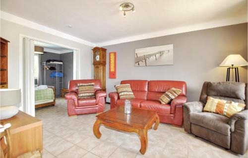 Saint-Andre Casa | Beautiful Home In Saint-André