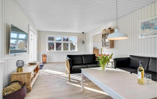Skagen Casa | Beautiful Home In Skagen With Kitchen