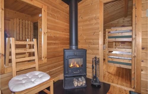 Storfors Casa | Beautiful Home In Storfors With Kitchen