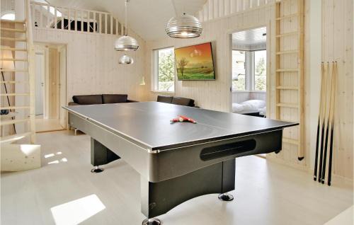 Holloselund Casa | Beautiful Home In Tisvildeleje