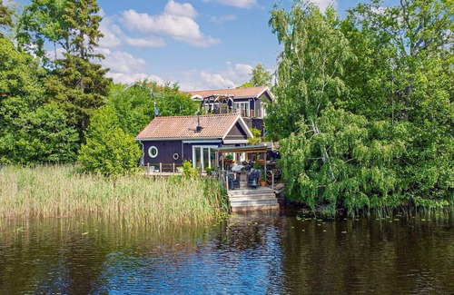 Tranas Casa | Beautiful home in Tranås with sauna