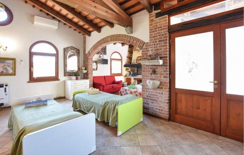 Udine Casa | Beautiful Home In Udine With House A Panoramic View
