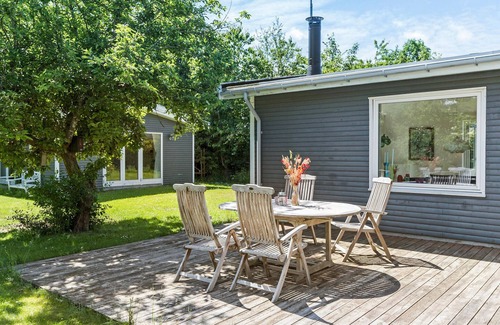 Holloselund Casa | Hermosa casa en Vejby con cocina.