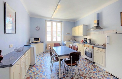 Volnay Casa | Hermosa casa en Volnay con WiFi